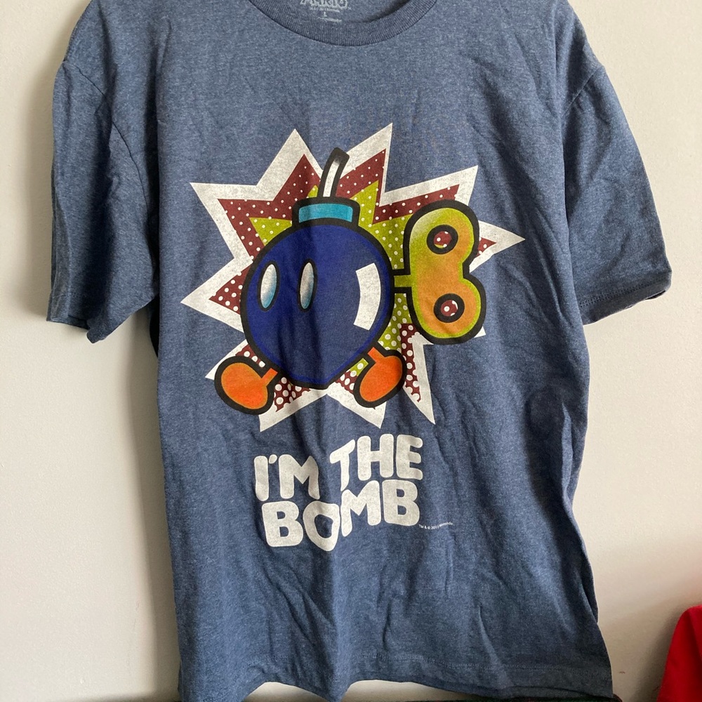 Super Mario “I’m The Bomb” Brand New T With Tags